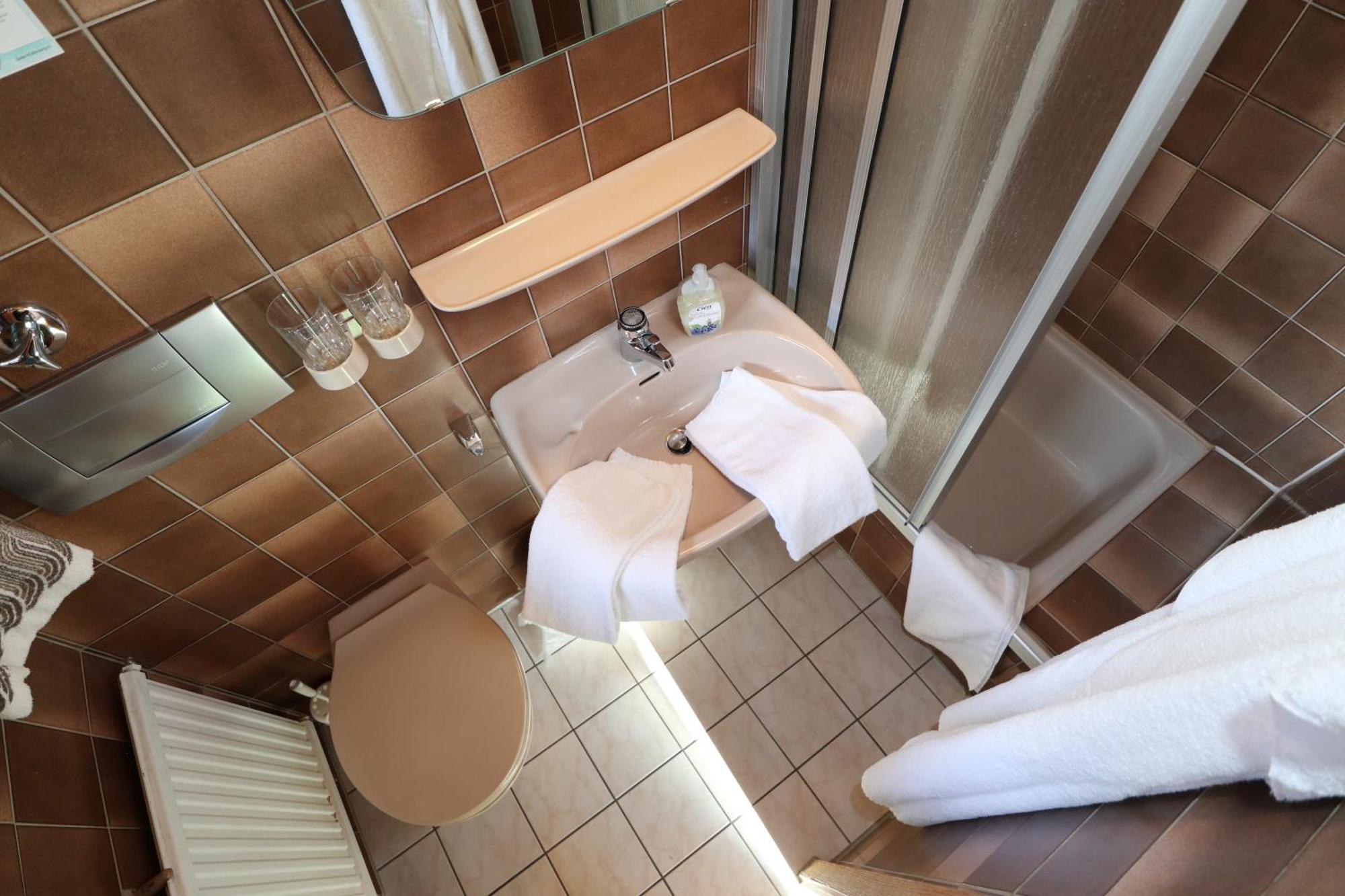 Hoehenpension Glashuette Bed&Breakfast Fruehstueckspension Hotel Garni Bonndorf im Schwarzwald Zewnętrze zdjęcie