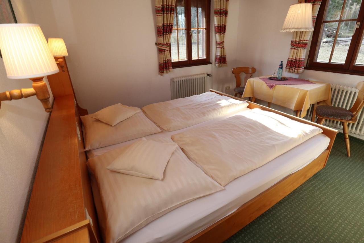 Hoehenpension Glashuette Bed&Breakfast Fruehstueckspension Hotel Garni Bonndorf im Schwarzwald Zewnętrze zdjęcie